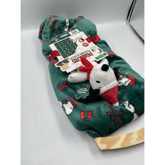 Peanuts Snoopy Pet Toy Squeaker & Plush Green 40x30 Blanket Set New With Tags - Picture 5 of 6